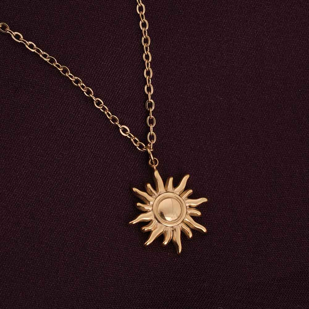 Aesthetic Golden Sunshine Charm Pendant Chain Necklace | Waterproof & Hypoallergenic Celestial Jewelry