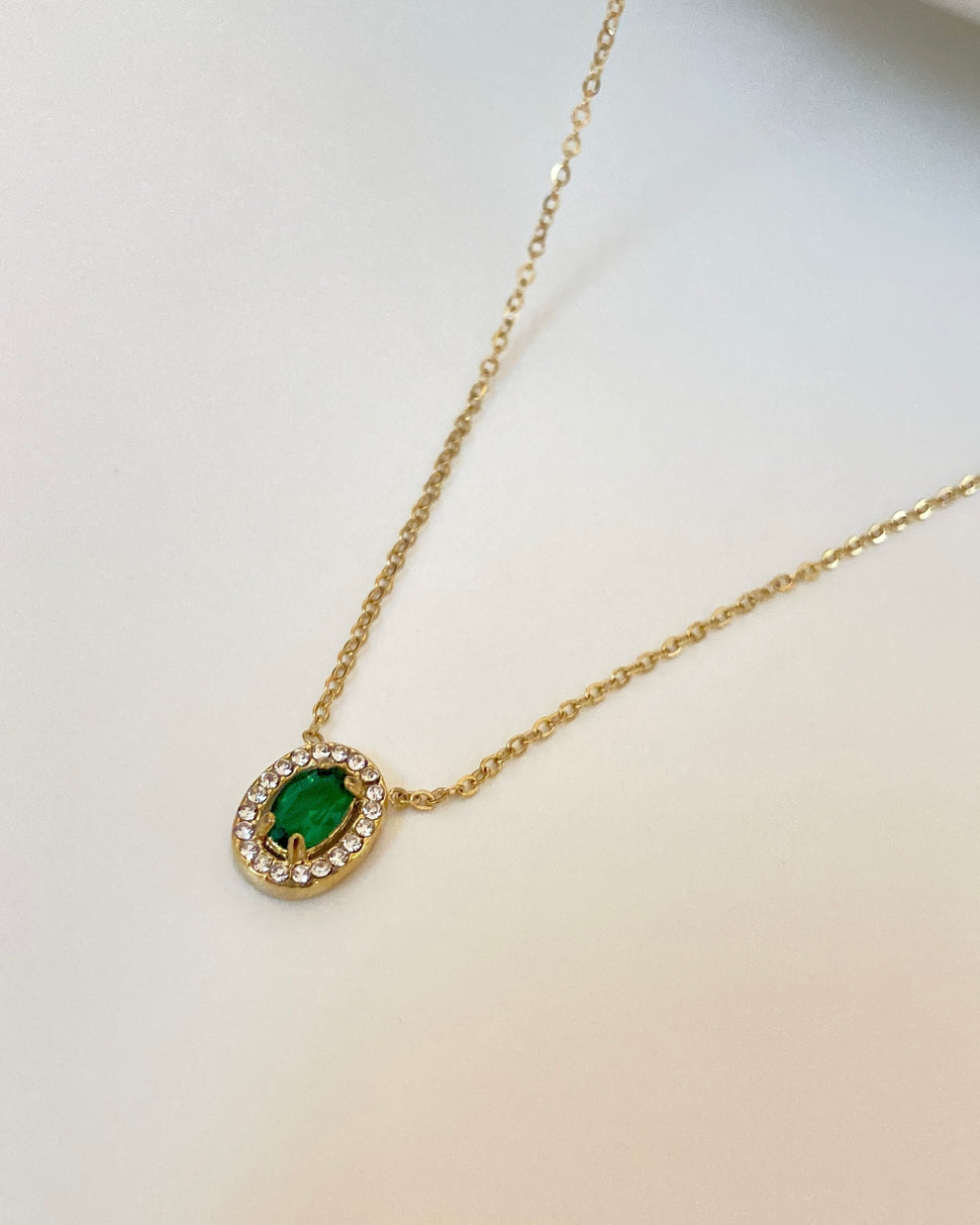 Classic Emerald Green Oval CZ Gemstone Halo Chain Necklace | Waterproof & Hypoallergenic Minimalist Jewelry