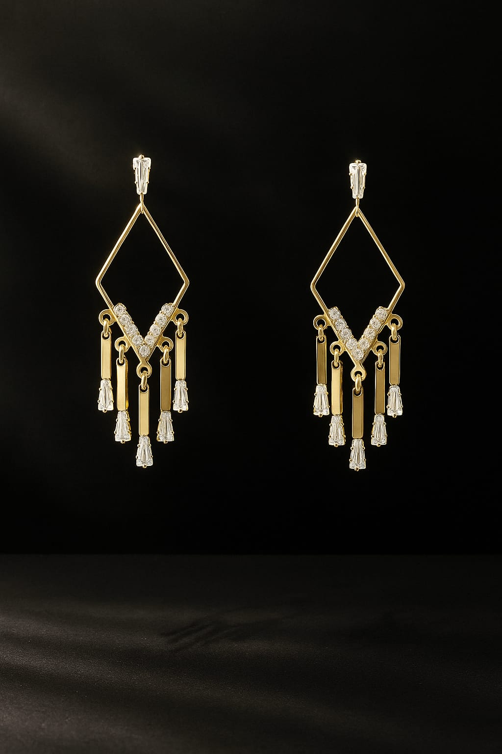 Elegant Gold-Plated Diamond-Cut Geometric Chandelier Earrings
