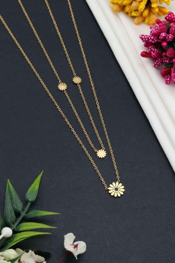 Delicate Layered Gold-Tone Daisy Charm Necklace Set